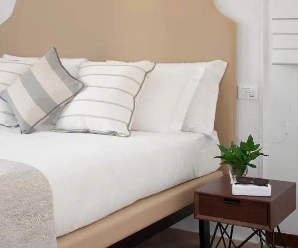 Crispi Guest house 2*